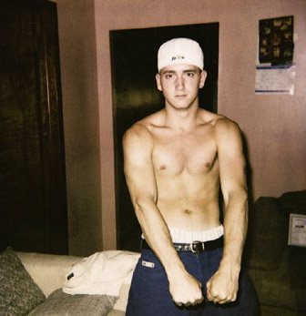 eminem adulte 2